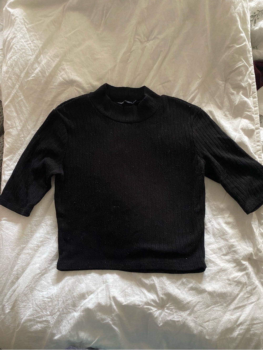 Ribbed Mock Neck Short Sleeve Top in Black Size Small Zara